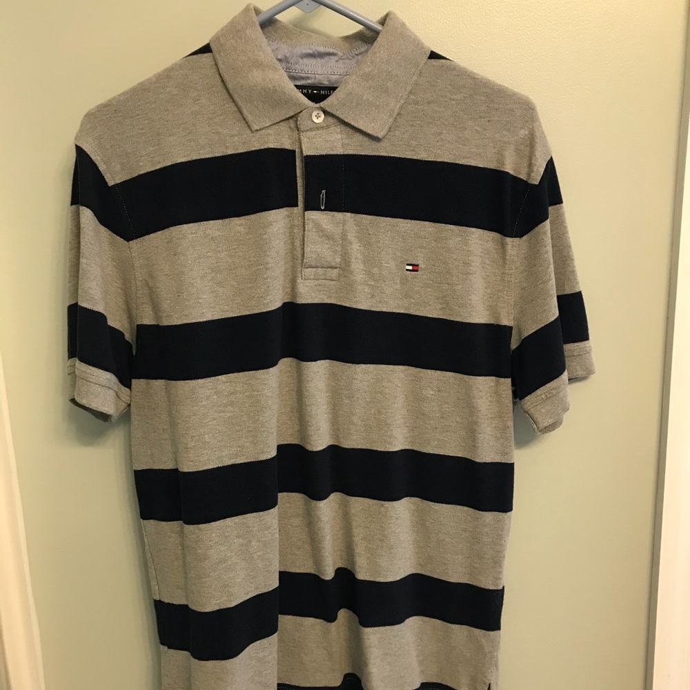 Tommy Hilfiger Men’s navy and gray Polo size: M